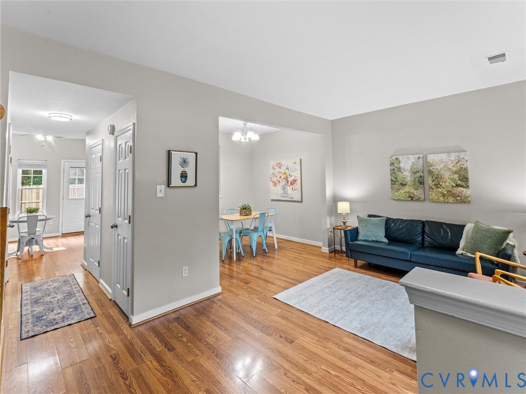 10100 Robin Lee Lane