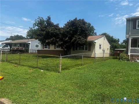 Tiny photo for 915 Rosewood Terrace, Petersburg, VA 23805 (MLS # 2620310)
