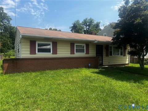 Tiny photo for 915 Rosewood Terrace, Petersburg, VA 23805 (MLS # 2620310)