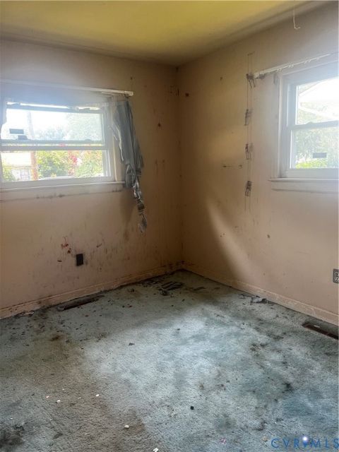 Tiny photo for 915 Rosewood Terrace, Petersburg, VA 23805 (MLS # 2620310)