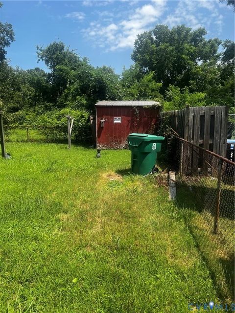 Tiny photo for 915 Rosewood Terrace, Petersburg, VA 23805 (MLS # 2620310)