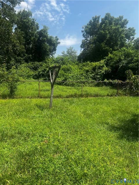 Tiny photo for 915 Rosewood Terrace, Petersburg, VA 23805 (MLS # 2620310)