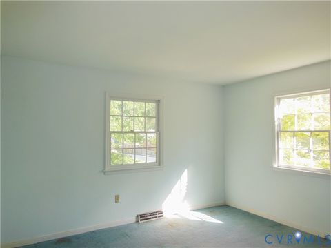 Tiny photo for 8218 Overbury Road, Henrico, VA 23227 (MLS # 2613184)