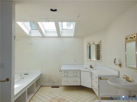 Tiny photo for 8218 Overbury Road, Henrico, VA 23227 (MLS # 2613184)