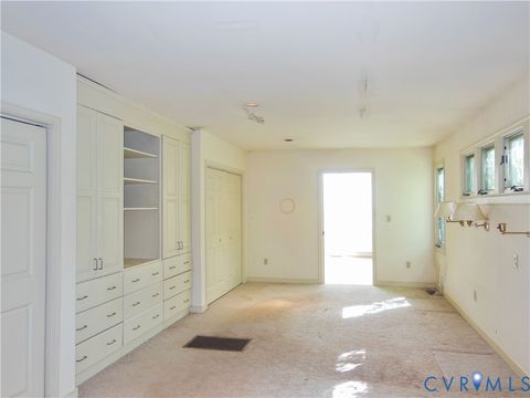 Tiny photo for 8218 Overbury Road, Henrico, VA 23227 (MLS # 2613184)