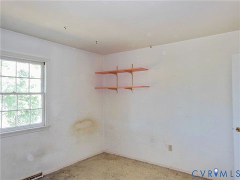 Tiny photo for 8218 Overbury Road, Henrico, VA 23227 (MLS # 2613184)