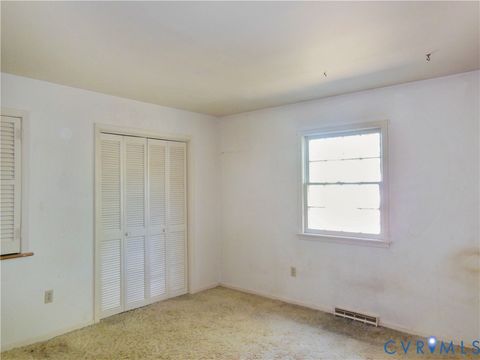 Tiny photo for 8218 Overbury Road, Henrico, VA 23227 (MLS # 2613184)