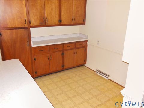 Tiny photo for 8218 Overbury Road, Henrico, VA 23227 (MLS # 2613184)