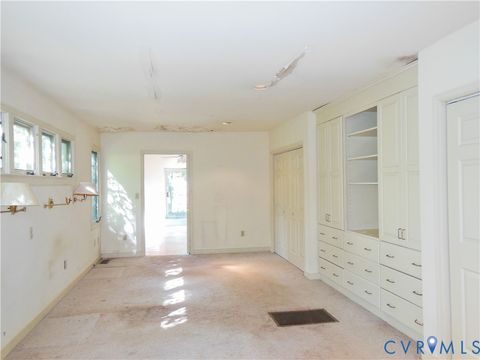 Tiny photo for 8218 Overbury Road, Henrico, VA 23227 (MLS # 2613184)