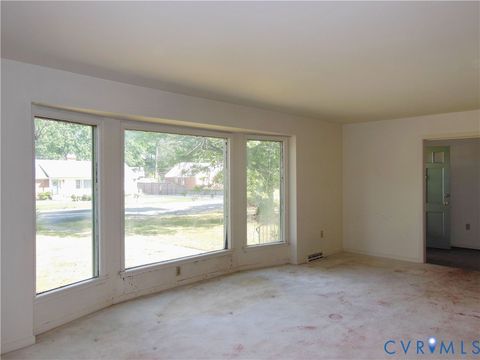 Tiny photo for 8218 Overbury Road, Henrico, VA 23227 (MLS # 2613184)