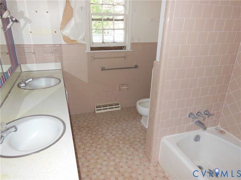 Tiny photo for 8218 Overbury Road, Henrico, VA 23227 (MLS # 2613184)