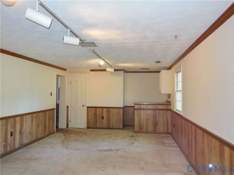 Tiny photo for 8218 Overbury Road, Henrico, VA 23227 (MLS # 2613184)