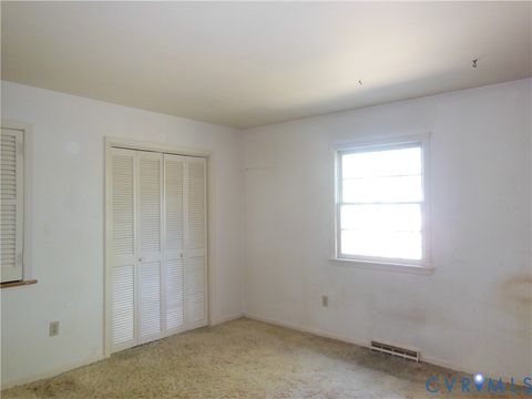 Tiny photo for 8218 Overbury Road, Henrico, VA 23227 (MLS # 2613184)
