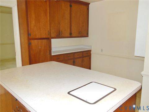 Tiny photo for 8218 Overbury Road, Henrico, VA 23227 (MLS # 2613184)