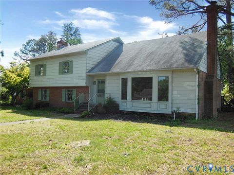 Photo of 8218 Overbury Road, Henrico, VA 23227 (MLS # 2613184)