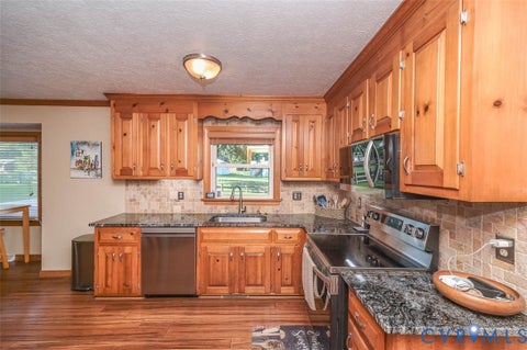 Tiny photo for 4940 White Oak Place, Sandston, VA 23150 (MLS # 2625030)