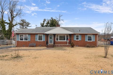Photo of 7968 Arnoka Road, Mechanicsville, VA 23111 (MLS # 2603694)