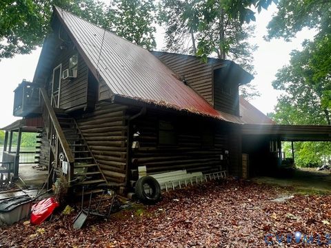 Photo of 35 Lake Drive, Columbia, VA 23038 (MLS # 2619791)