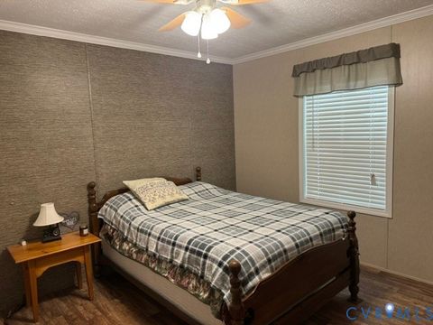 Tiny photo for 1927 Five Forks Road, Prospect, VA 23958 (MLS # 2618677)