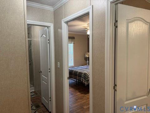 Tiny photo for 1927 Five Forks Road, Prospect, VA 23958 (MLS # 2618677)