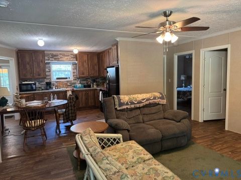Tiny photo for 1927 Five Forks Road, Prospect, VA 23958 (MLS # 2618677)