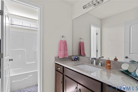Tiny photo for 13818 Hentland Court, Chesterfield, VA 23112 (MLS # 2613690)
