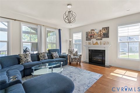 Tiny photo for 13818 Hentland Court, Chesterfield, VA 23112 (MLS # 2613690)