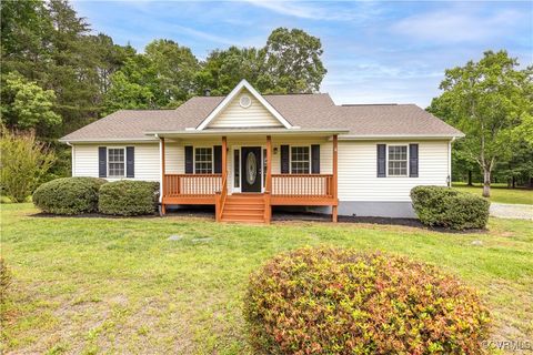 5 Walters Way Bumpass VA 23024