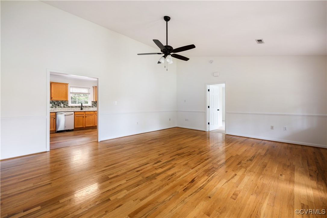 5 Walters Way