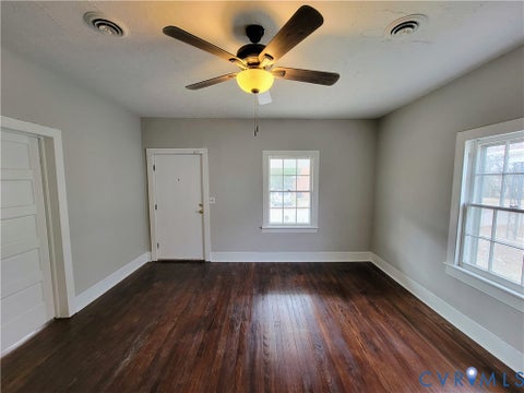 Tiny photo for 1223 Paul Street, Petersburg, VA 23803 (MLS # 2626521)