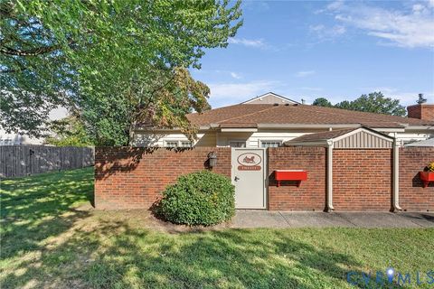 Photo of 20 Trotter Mill Close, Hanover, VA 23005 (MLS # 2526426)