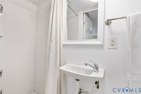 Tiny photo for 5 River Road, Richmond, VA 23226 (MLS # 2613054)