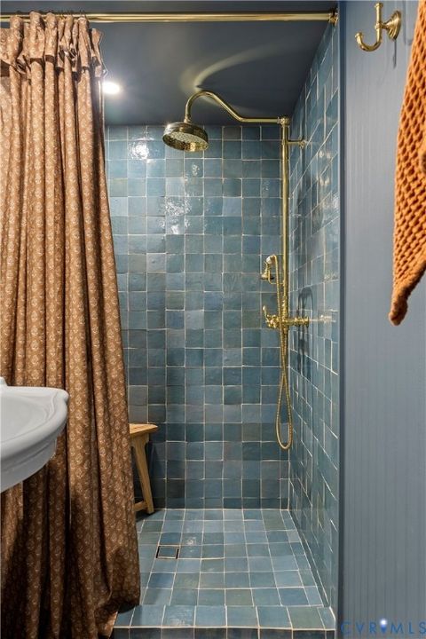 Tiny photo for 100 N Allen Avenue, Richmond, VA 23220 (MLS # 2606426)