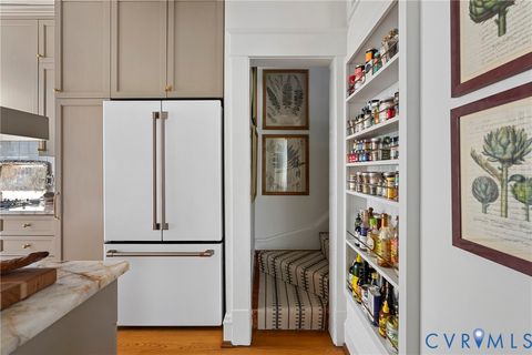 Tiny photo for 100 N Allen Avenue, Richmond, VA 23220 (MLS # 2606426)