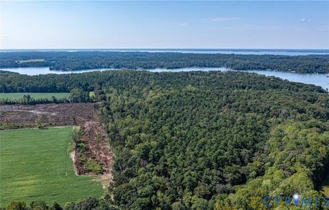 Tiny photo for 2 Browns Lane, Lancaster, VA 22503 (MLS # 2609517)