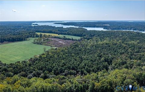 Tiny photo for 2 Browns Lane, Lancaster, VA 22503 (MLS # 2609517)