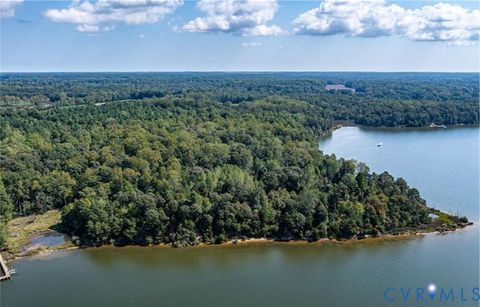 Tiny photo for 2 Browns Lane, Lancaster, VA 22503 (MLS # 2609517)