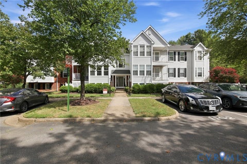 Photo of 9373 Manowar Court #1112, Glen Allen, VA 23060 (MLS # 2624566)