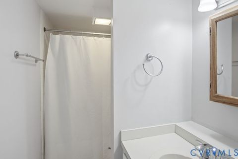 Tiny photo for 5900 Patterson Ave AVE #17, Richmond, VA 23226 (MLS # 2614262)