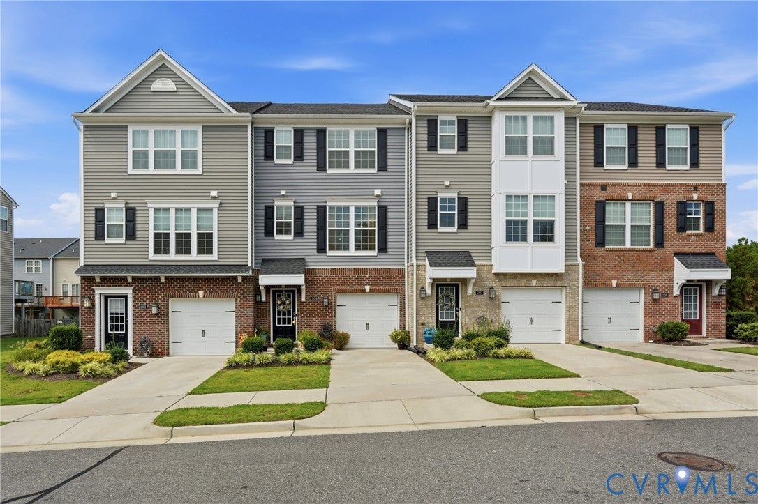 1329 Claytor Lane