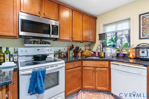 Tiny photo for 511 S Harrison Street, Richmond, VA 23220 (MLS # 2528498)