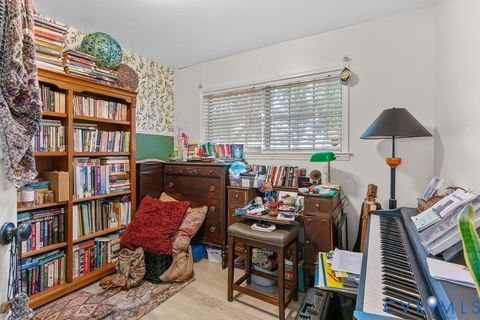 Tiny photo for 511 S Harrison Street, Richmond, VA 23220 (MLS # 2528498)