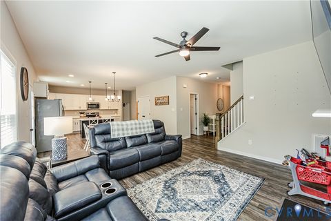 Tiny photo for 8425 Sparks Terrace, Quinton, VA 23141 (MLS # 2615806)