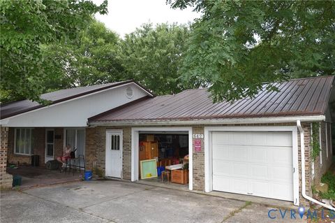 Photo of 642 Star Street, Tazewell, VA 24637 (MLS # 2618666)