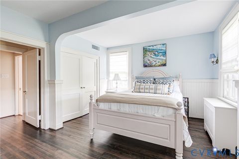 Tiny photo for 2320 Monument Avenue, Richmond, VA 23220 (MLS # 2613362)