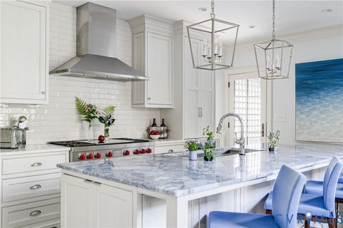 Tiny photo for 2320 Monument Avenue, Richmond, VA 23220 (MLS # 2613362)