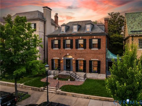 Photo of 2320 Monument Avenue, Richmond, VA 23220 (MLS # 2613362)