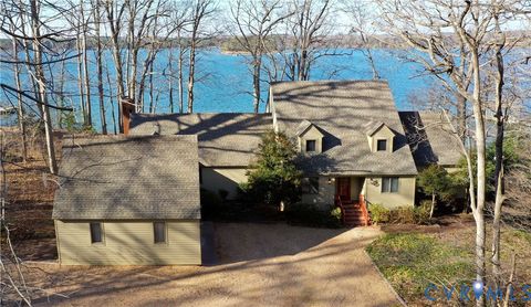 877 Twiggs Ferry Road Hartfield VA 23071