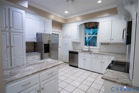 Tiny photo for 1403 Grove Avenue, Richmond, VA 23220 (MLS # 2623272)