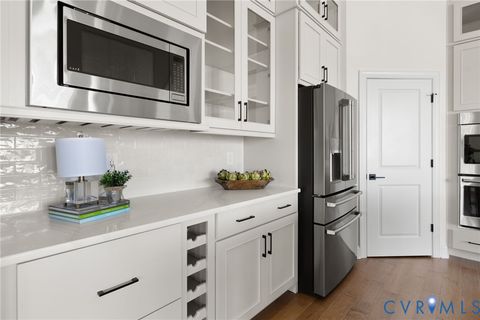 Tiny photo for 6806 Eagle Bend Court, Moseley, VA 23120 (MLS # 2605843)